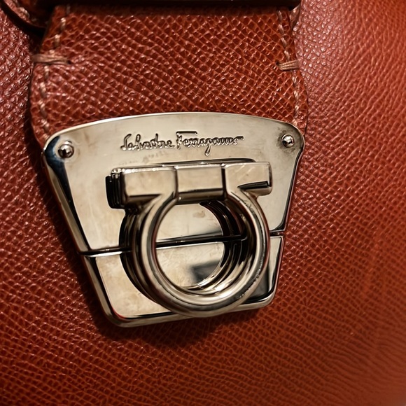 Salvatore Ferragamo Handbag - Picture 2 of 11